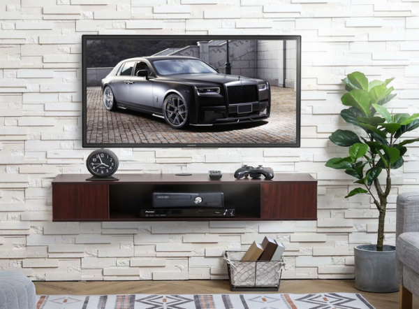 Rolls Royce Phantom Sports Line Edition - Black Wall Mounted TV